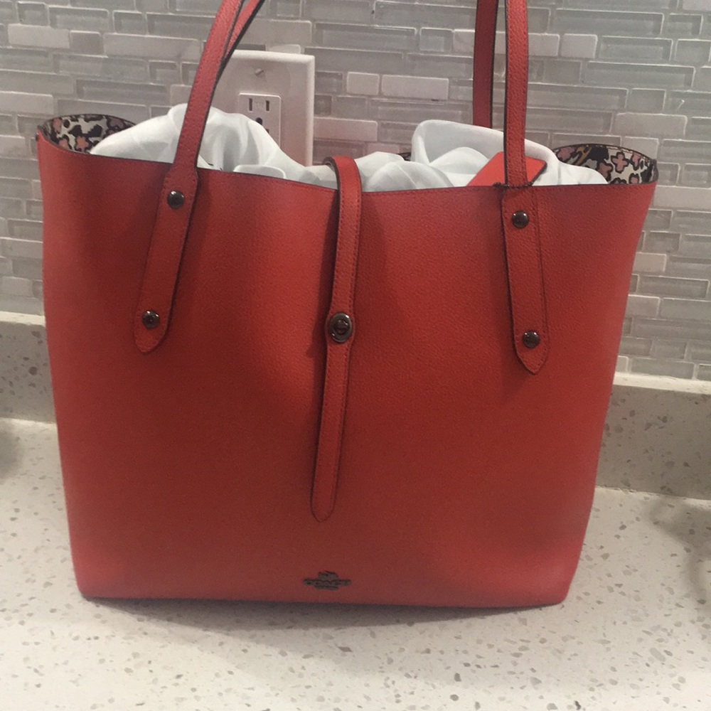 Coach Taylor tote